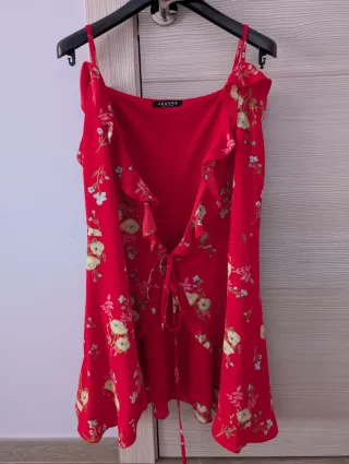 Vestido rojo flores