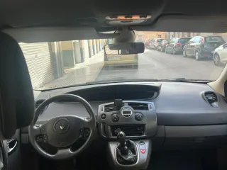 Renault Grand Scenic 2005