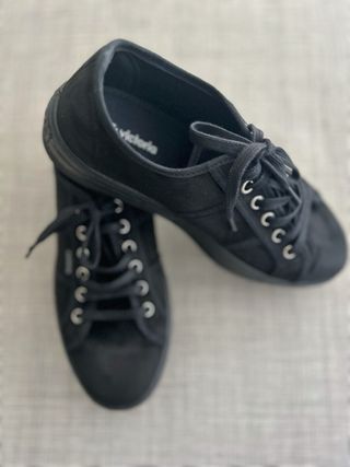 Zapatillas Victoria Negras