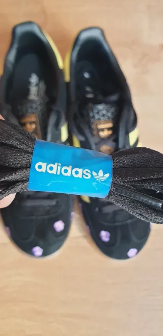 Adidas Gazelle Donna Nero Giallo Floreale