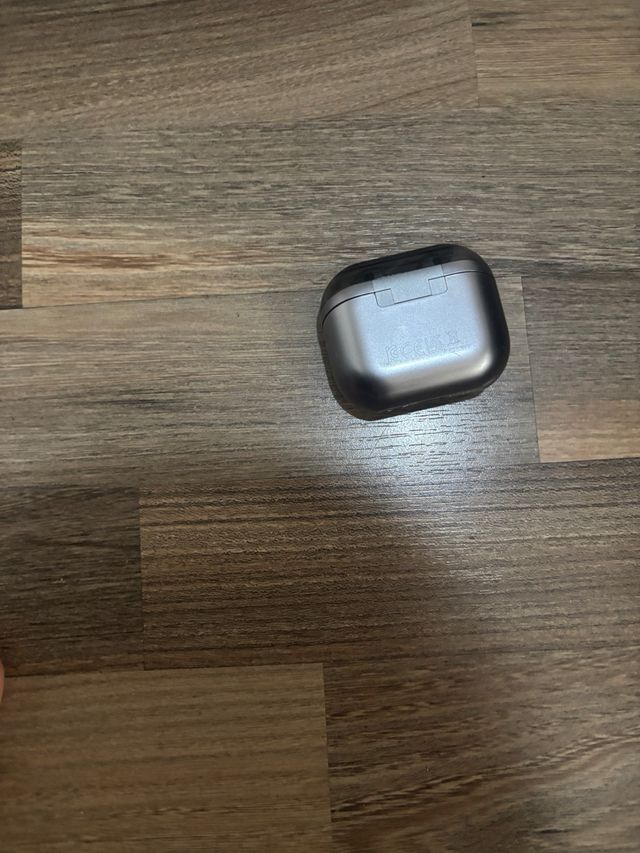 Cascos Buds 3 Pro Nuevos Sin Caja