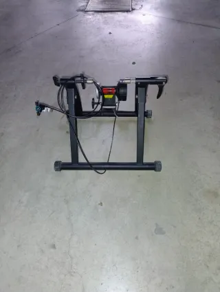 Rodillo para bicicleta Btwin.