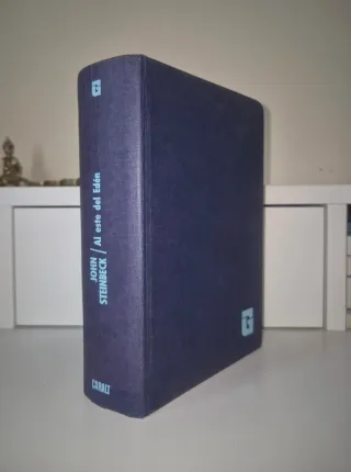 John Steinbeck  - Al este del Edén