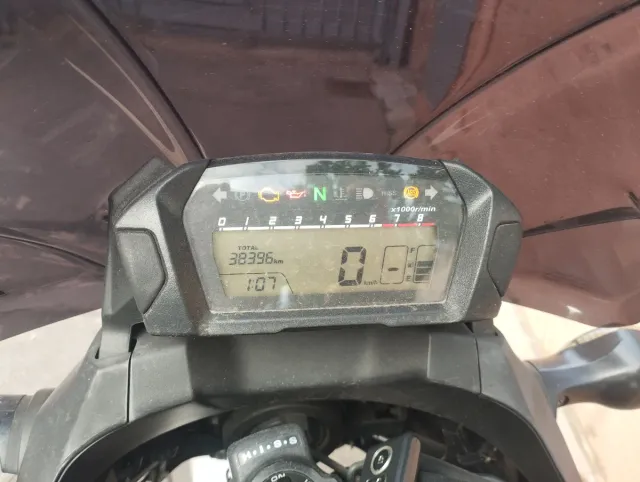 Honda NC750X DCT (Automática)