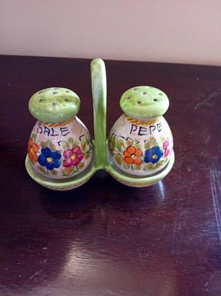 Set Sale e Pepe Ceramica Decorato Fiori