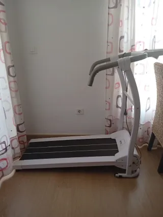 Cinta de andar blanca