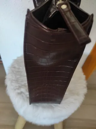 Bolso marrón estampado cocodrilo