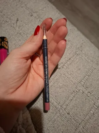 Lote Pintalabios y Lápiz Technic + lapiz adicional