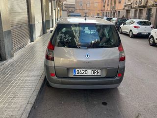 Renault Grand Scenic 2005