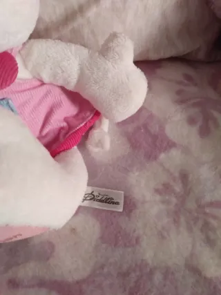 Peluche ratón blanco con lazo rosa
