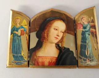 Tríptico Madera Virgen María Dorado