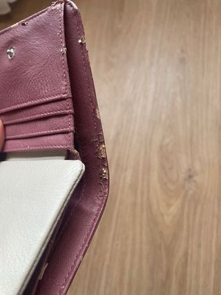 Cartera Parfois compacta malva