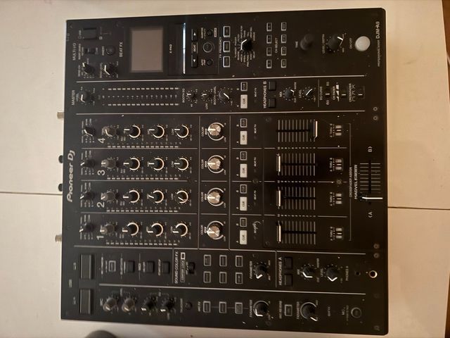 Pioneer DJ CDJ-3000 x2 + DJM-A9