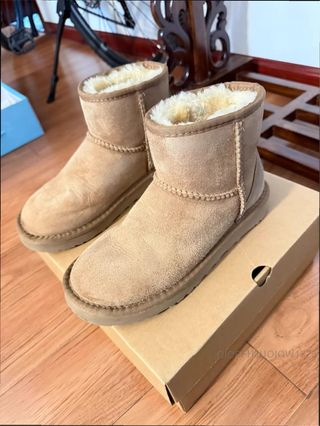 Botas UGG Tasmán Talla 40 Marrones
