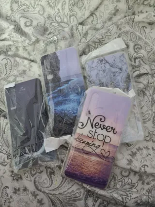 4 custodie in silicone per Huawei P30