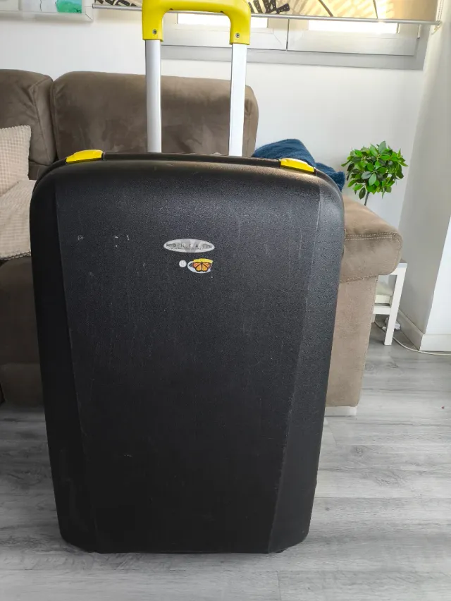 Maleta Roncato Negra