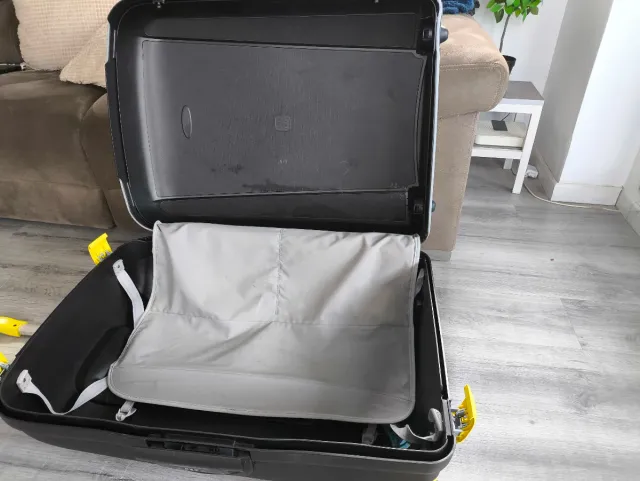 Maleta Roncato Negra