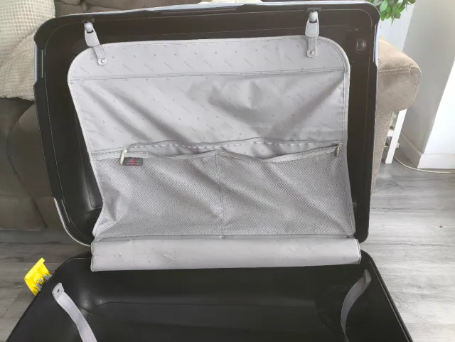 Maleta Roncato Negra