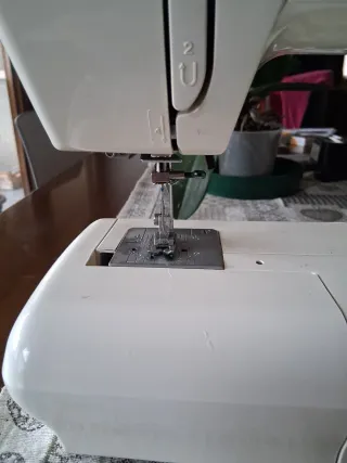 Macchina da cucire Necchi 290