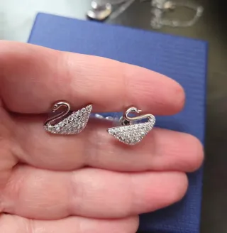 Conjunto Swarovski Cisne Plata