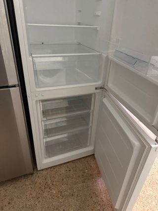 Nevera SVAN COMO NUEVA