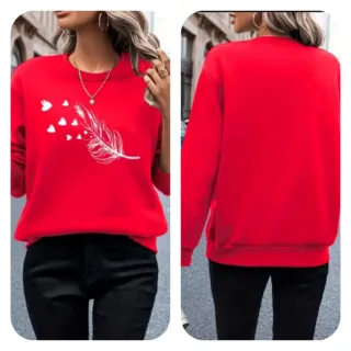 Sudadera roja con estampado de pluma
