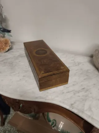 Caja antigua Art Nouveau francesa