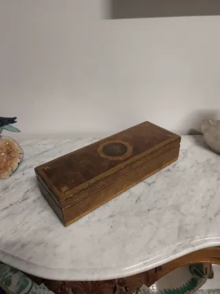 Caja antigua Art Nouveau francesa