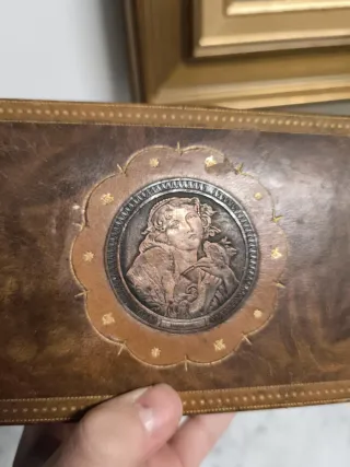 Caja antigua Art Nouveau francesa