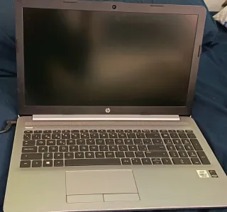 Portátil HP i7 10gen 16GB RAM