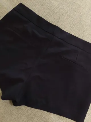 Pantaloncini neri eleganti Calliope taglia M