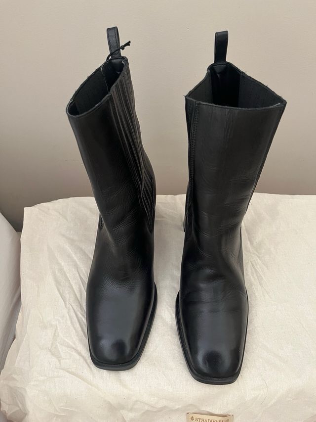 Botines tacón Zara piel negros