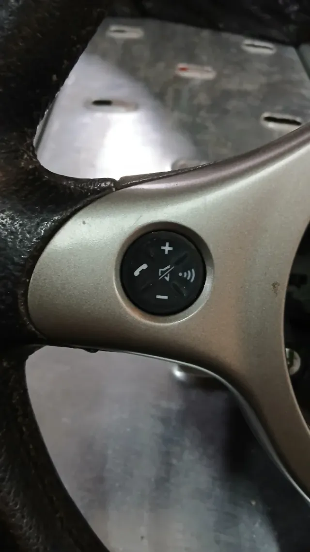 Volante Alfa Romeo 159