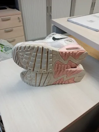 Nike Air Max Blancas y Rosas