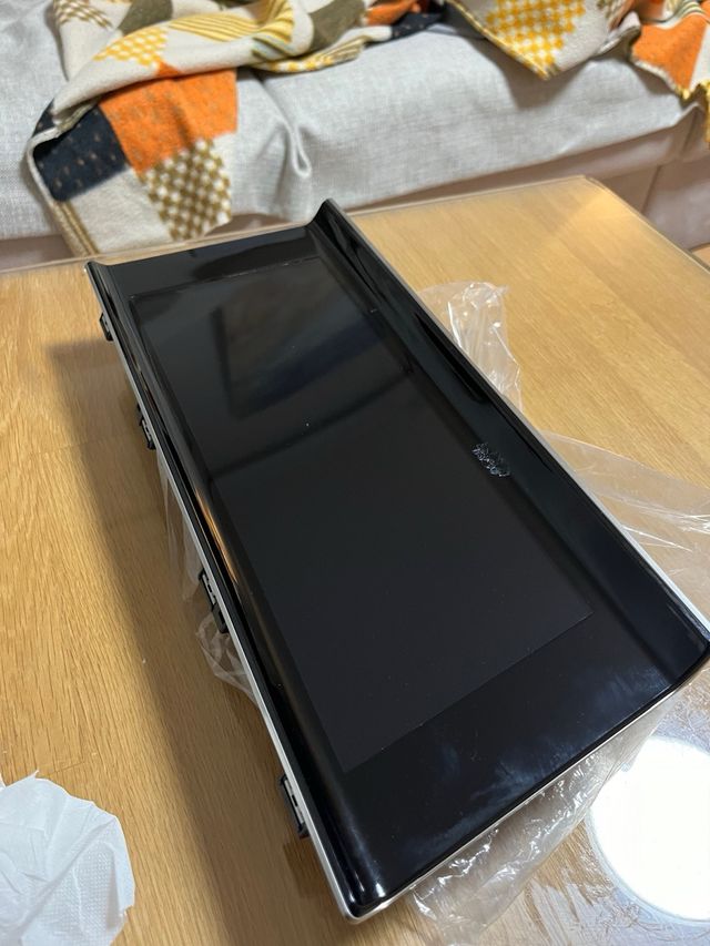 Pantalla DS7 con defectos