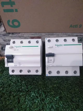 4p 40A Diferencial Schneider 40A 300mA 4x40