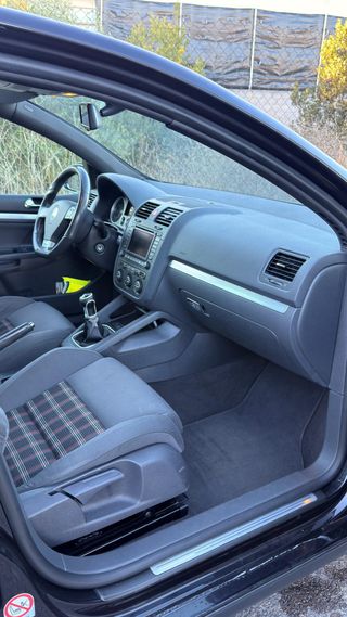 Volkswagen Golf V GTI