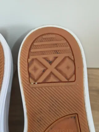 Converse con plataforma talla 41 color beige