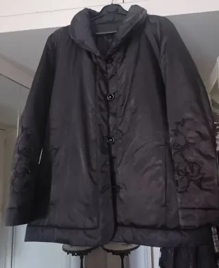 Chaquetón SPARE BUTTON Talla 44 Negro