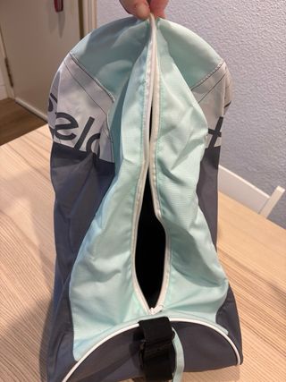 Patines Oxelo T. 38 con protectores y bolsa.