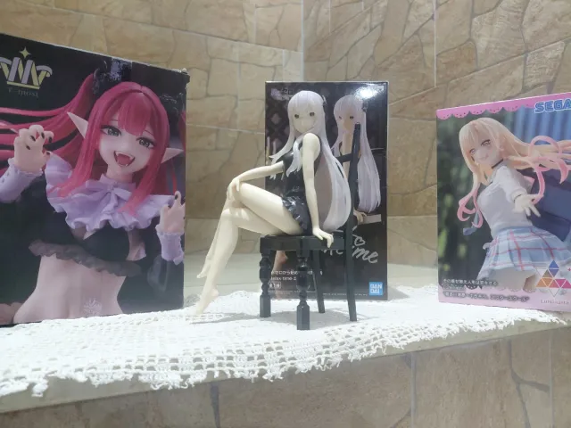 Action Figure anime Re:Zero Echidna