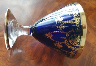 Decanter + 6 bicchierini con finiture oro zecchino