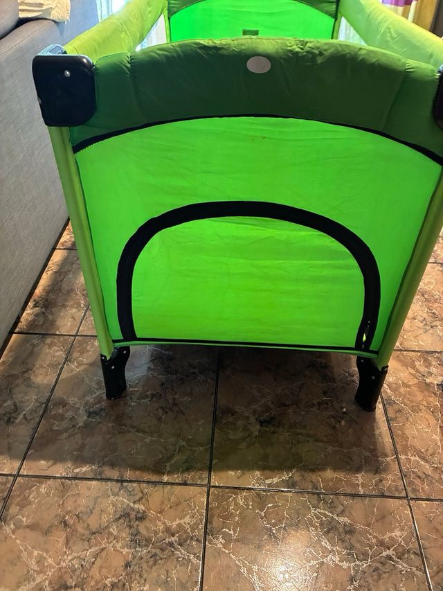 Cuna de viaje para bebé