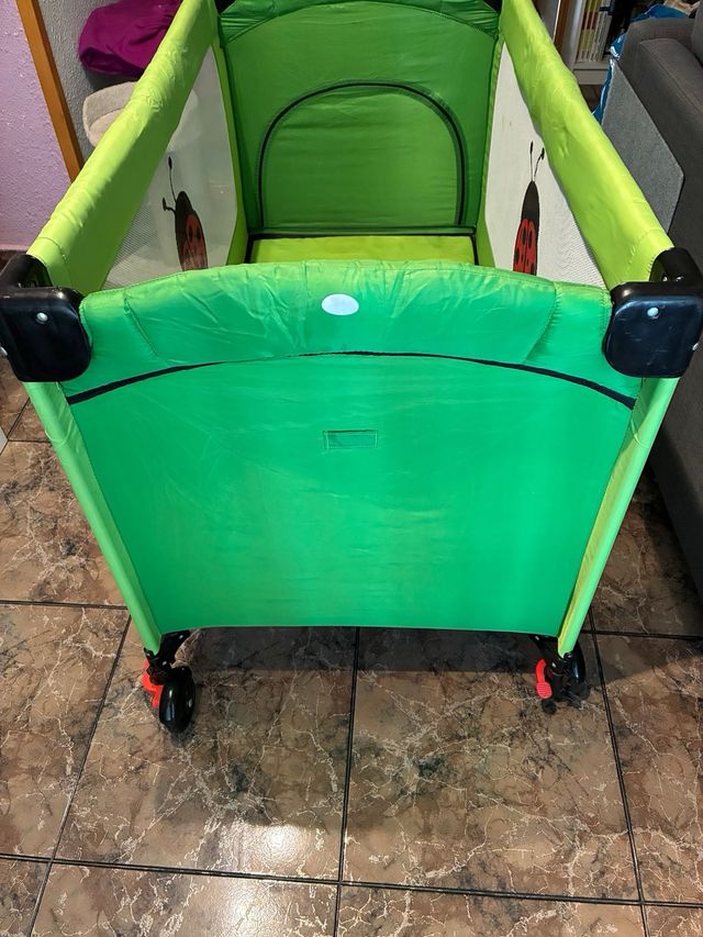 Cuna de viaje para bebé