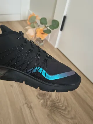 Zapatillas  Nike Air Max talla 40,5 color negro