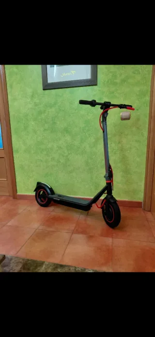 Patinete Cecotec Bongo D40 XL Connected.