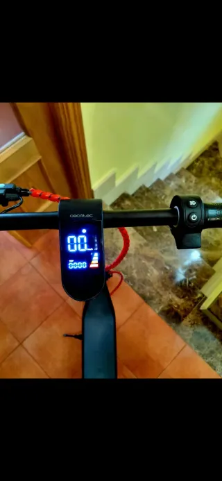 Patinete Cecotec Bongo D40 XL Connected.