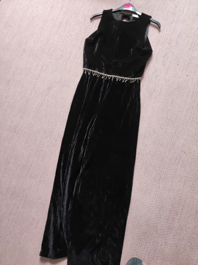 Mono negro Zara niña.Ideal para navidad . Impecabl