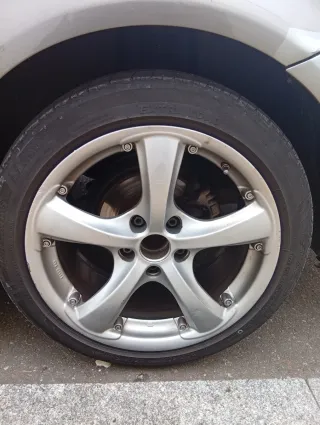 4 Llanta de aleación 17'