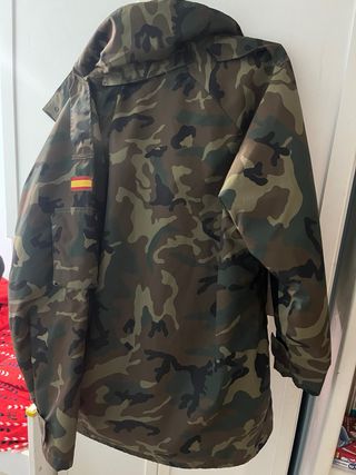 Chaqueta militar camuflaje Goretex